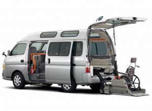 Nissan Caravan Personal Chair Cab '2008